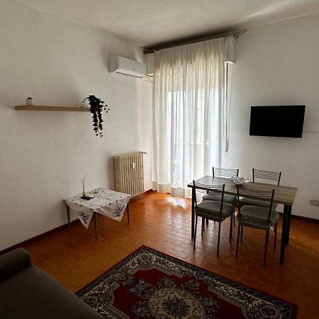 Apartamento Bilocale Silenzioso A Bignami Milán Exterior foto